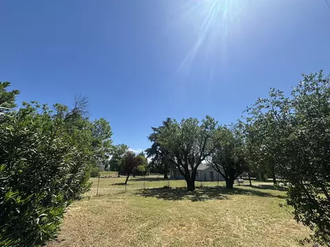 Exterior - 5050 Bo Peep Ln, Redding, CA 96002 photo 16 of 26