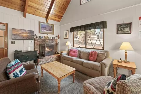 Living - 43050 Sunset Dr, Big Bear Lake, CA 92315 photo 2 of 5