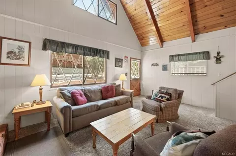 Living - 43050 Sunset Dr, Big Bear Lake, CA 92315 photo 3 of 5