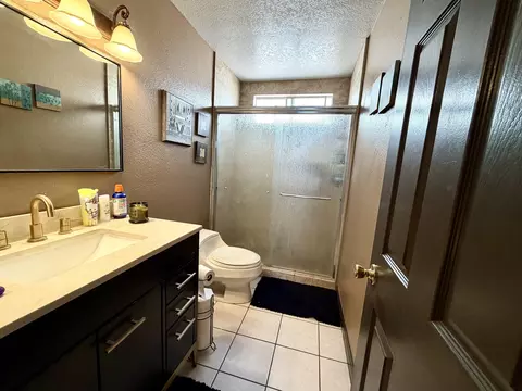 Bath - 46461 Mesa Verde Trl, Indio, CA 92201 photo 2 of 2