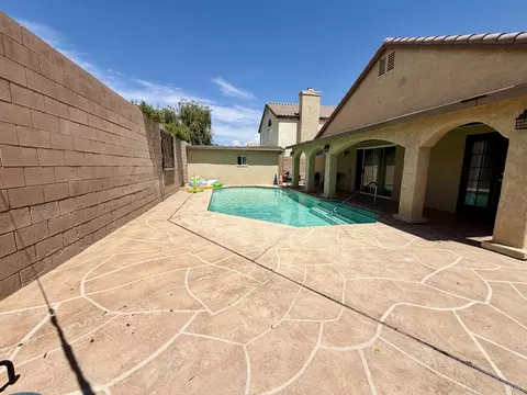 Exterior - 46461 Mesa Verde Trl, Indio, CA 92201 photo 4 of 5