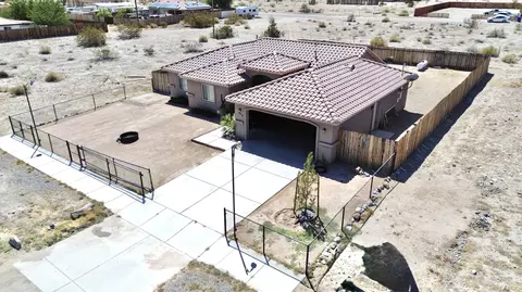 1519 Black Sea Ave, Thermal, CA 92274