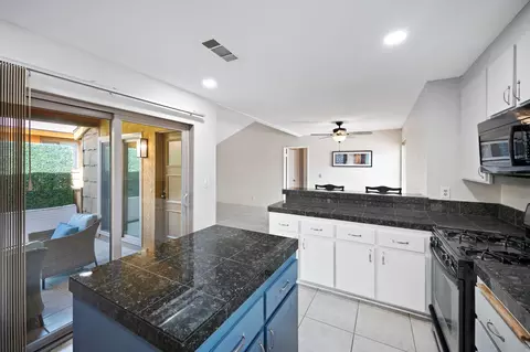 Kitchen - 48255 Monroe St, Indio, CA 92201 photo 4 of 5