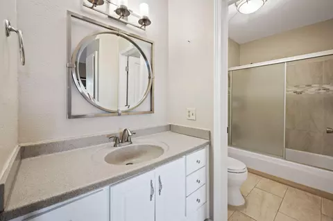 Bath - 48255 Monroe St, Indio, CA 92201 photo 1 of 3