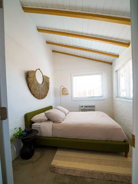Bedroom - 61887 Grand View Cir, Joshua Tree, CA 92252 photo 11 of 17