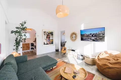 Living - 61887 Grand View Cir, Joshua Tree, CA 92252 photo 1 of 3