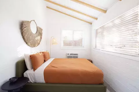 Bedroom - 61887 Grand View Cir, Joshua Tree, CA 92252 photo 13 of 17