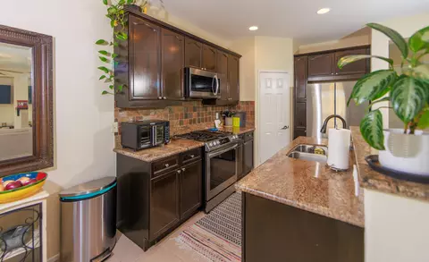 Kitchen - 82578 Carrara Ct, Indio, CA 92203 photo 3 of 3