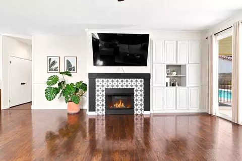 Other - 1522 Sutherland St, Lancaster, CA 93534 photo 4 of 7