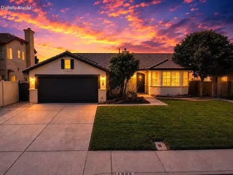 Exterior - 1522 Sutherland St, Lancaster, CA 93534 photo 7 of 7