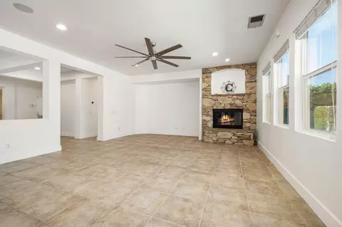 Living - 41153 Danforth Ct, Indio, CA 92203 photo 9 of 10