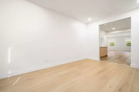 Living - 41153 Danforth Ct, Indio, CA 92203 photo 6 of 10