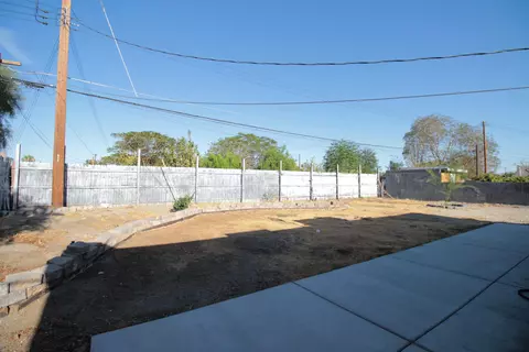Exterior - 43368 Burr St, Indio, CA 92201 photo 8 of 10