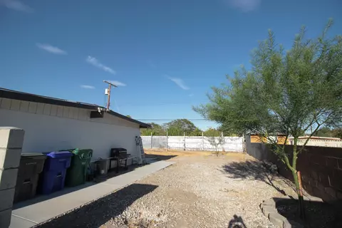 Exterior - 43368 Burr St, Indio, CA 92201 photo 6 of 10