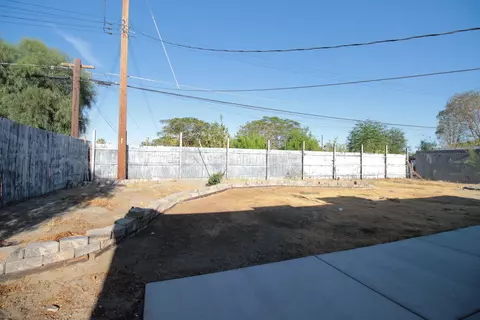 Exterior - 43368 Burr St, Indio, CA 92201 photo 10 of 10