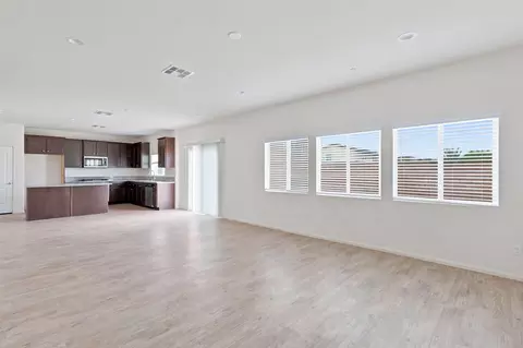 Living - 84701 Merus Ave, Indio, CA 92203 photo 3 of 4
