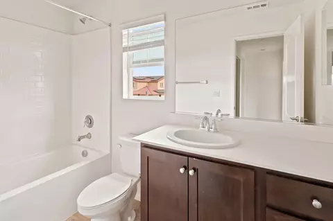 Bath - 84701 Merus Ave, Indio, CA 92203 photo 3 of 4