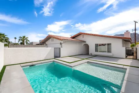 54100 Avenida Obregon, La Quinta, CA 92253