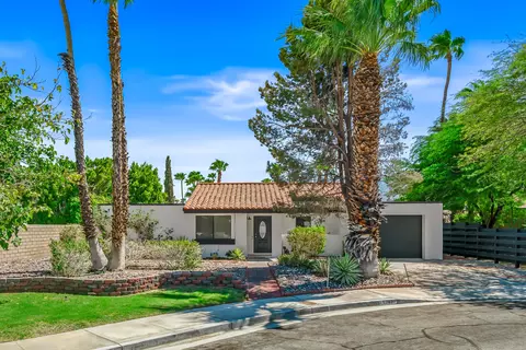 1351 E Luna Way, Palm Springs, CA 92262