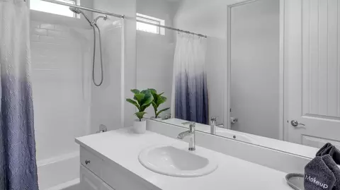 Bath - 82771 Chaplin Ct, Indio, CA 92201 photo 3 of 3