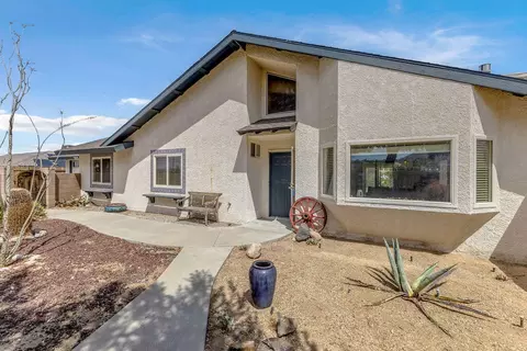 Exterior - 7815 Sunset Rd, Joshua Tree, CA 92252 photo 2 of 18