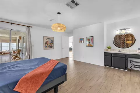 Bedroom - 7815 Sunset Rd, Joshua Tree, CA 92252 photo 2 of 6