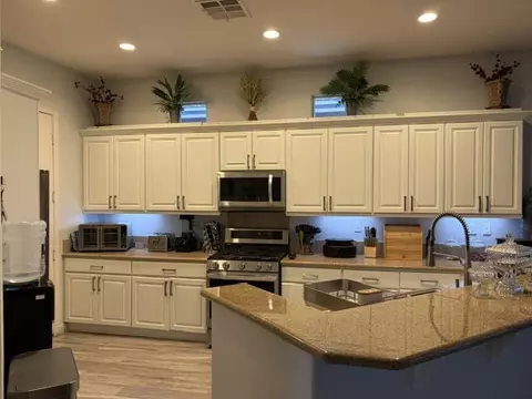 Kitchen - 48934 Biery St, Indio, CA 92201 photo 2 of 2