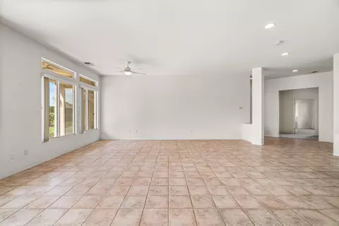 Living - 80711 Turnberry Ct, Indio, CA 92201 photo 5 of 9