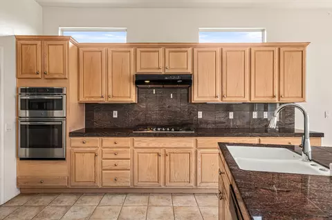 Kitchen - 80711 Turnberry Ct, Indio, CA 92201 photo 2 of 5