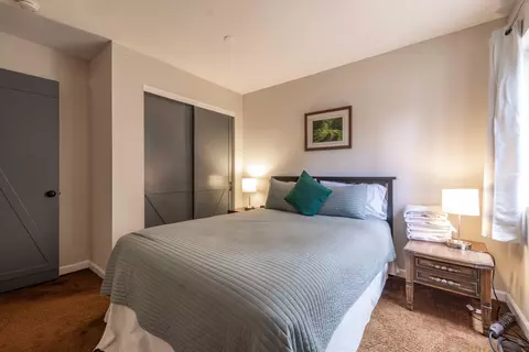 Bedroom - 733 Summit Blvd, Big Bear City, CA 92314 photo 5 of 9