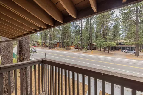 Exterior - 733 Summit Blvd, Big Bear City, CA 92314 photo 3 of 6