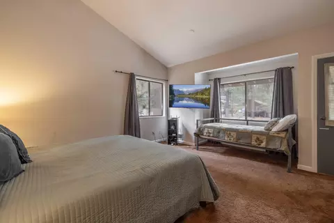 Bedroom - 733 Summit Blvd, Big Bear City, CA 92314 photo 1 of 9