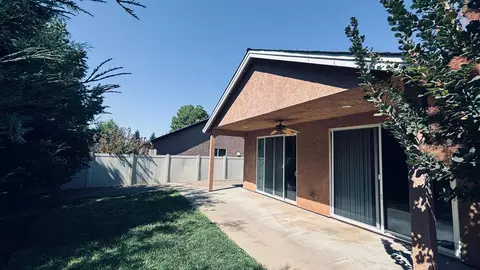 Exterior - 2177 Cadjew St, Redding, CA 96003 photo 20 of 23
