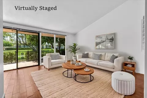1957 Grand Bahama Dr E, Palm Springs, CA 92264