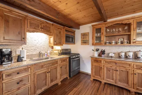 668 Butte Ave, Big Bear City, CA 92314 photo 18