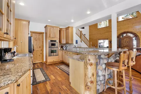 Kitchen - 39737 Flicker Rd, Fawnskin, CA 92333 photo 1 of 2