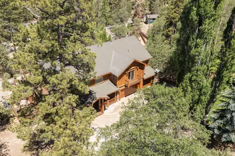 View/Area - 39737 Flicker Rd, Fawnskin, CA 92333 photo 6 of 6