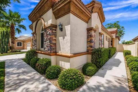Exterior - 49599 Wayne St, Indio, CA 92201 photo 3 of 8