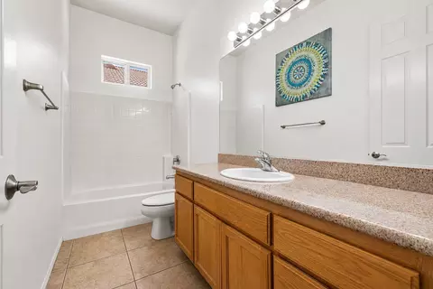 Bath - 49599 Wayne St, Indio, CA 92201 photo 4 of 5