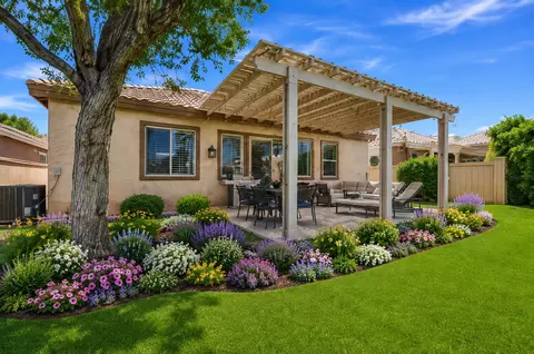Exterior - 49599 Wayne St, Indio, CA 92201 photo 7 of 8
