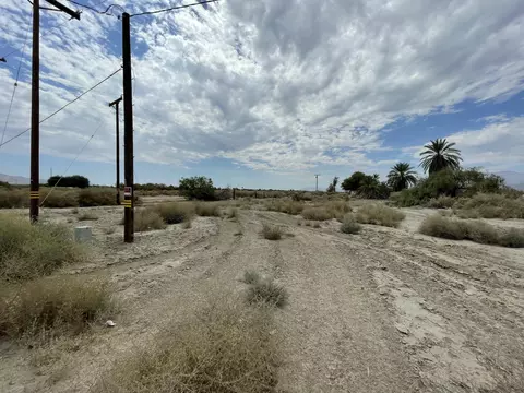 86741 Wallace Rd, Thermal, CA 92274 photo 2