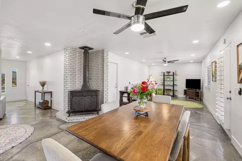 Dining - 6829 Palisade Way, Yucca Valley, CA 92284 photo 1 of 4