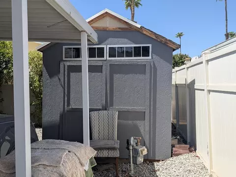 Undisclosed, Indio, CA 92201 photo 18