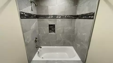Bath - 66820 Harrison St, Thermal, CA 92274 photo 5 of 5