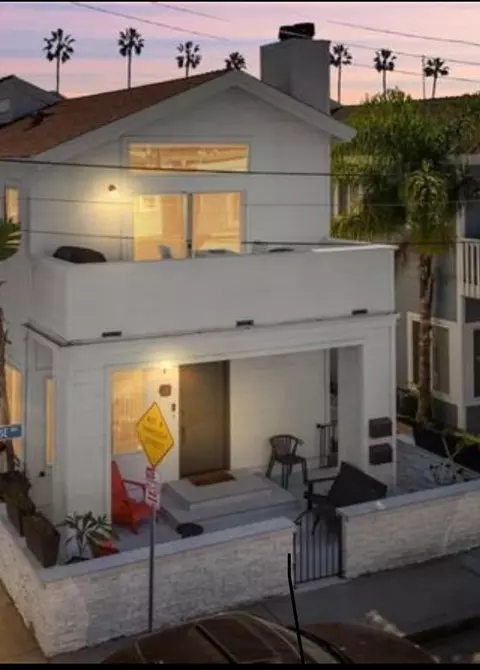 410 Clubhouse Ave, Newport Beach, CA 92663