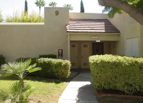 2053 N Via Miraleste, Palm Springs, CA 92262