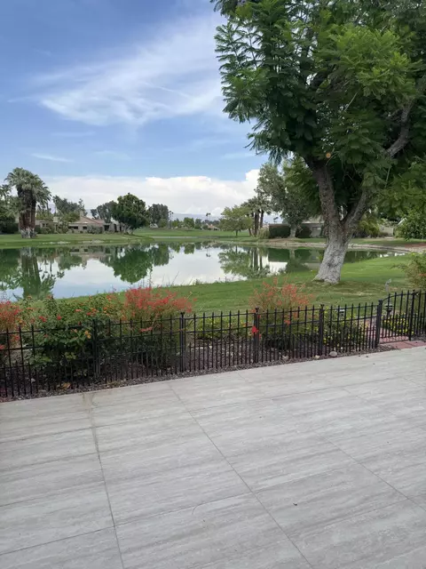 525 Desert West Dr, Rancho Mirage, CA 92270