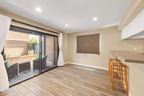 291 E Mel Ave E, Palm Springs, CA 92262