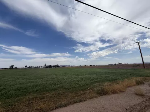 0 0, Blythe, CA 92225 photo 2