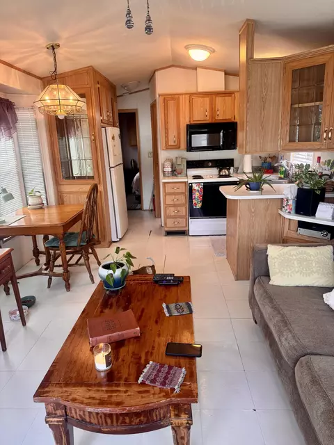 7484 Kickapoo Trl, Yucca Valley, CA 92284 photo 8